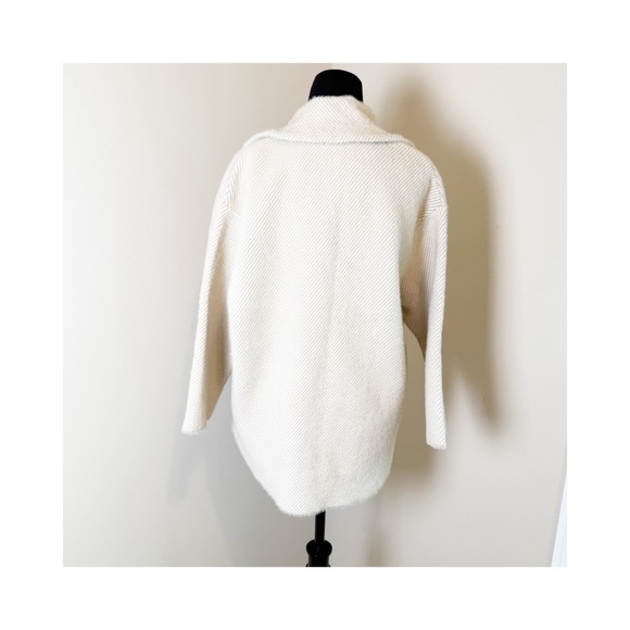 🤍 Aly Daly Cream Textured Coat – Size L (Never Worn) - Picture 5 of 8